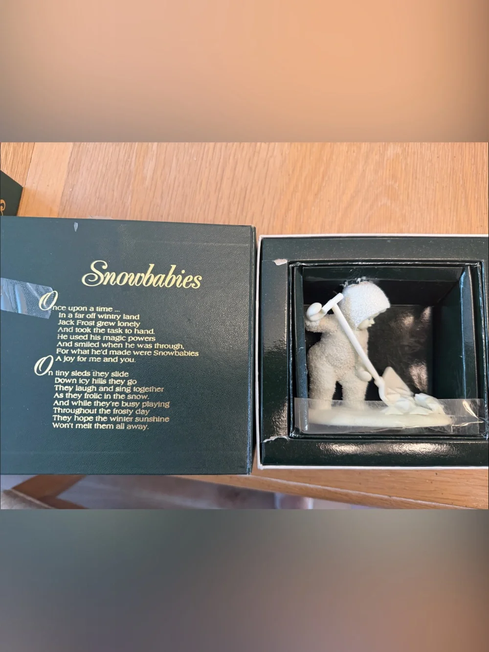 “So much work to do”. Department 56 Snowbabies.  Ivory Snow Shoveler Figurine